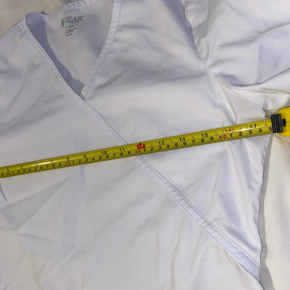 Scrub top - Picture 2 of 4